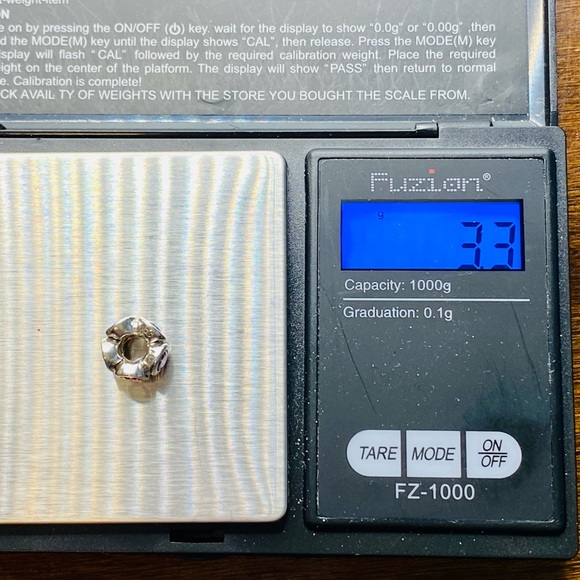 EUC Pandora 790311ACZ Sterling Silver w/ Amethyst Zirconia Oval Lights Charm - Picture 8 of 8